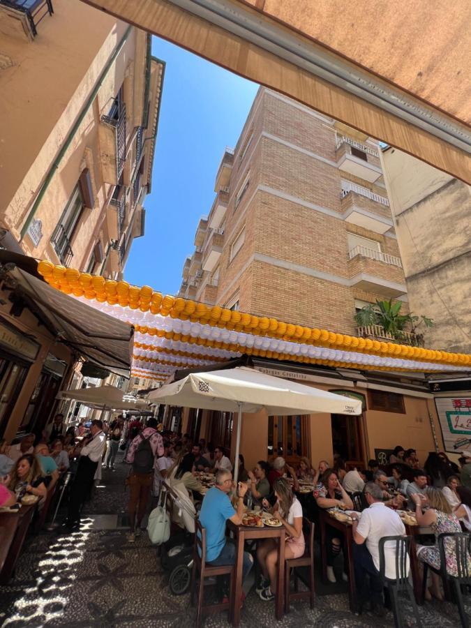 Family Catedral Centro Apartment Гранада Екстериор снимка